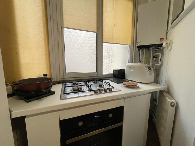 Coltea nr 25 Apartament 3 camere Centru