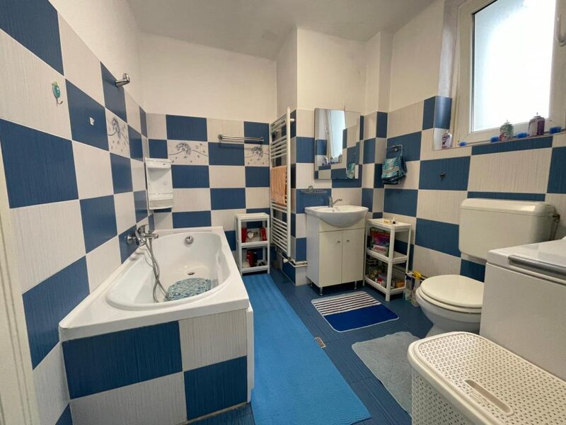 Coltea nr 25 Apartament 3 camere Centru